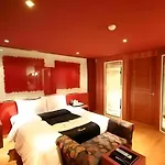Fox Hotel